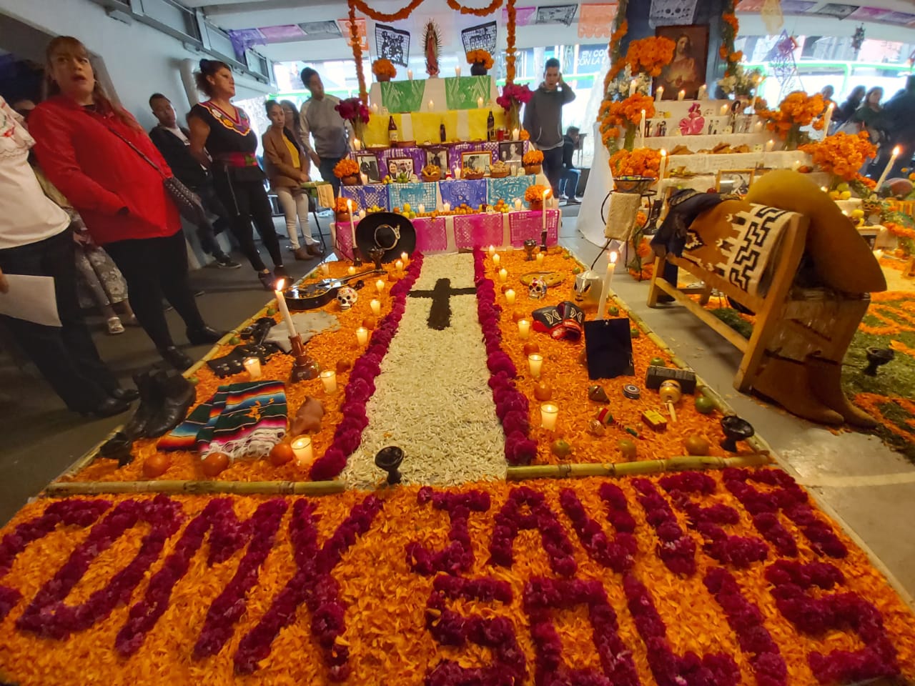 OFRENDAS DEL DÍA DE MUERTOS  (10).jpeg