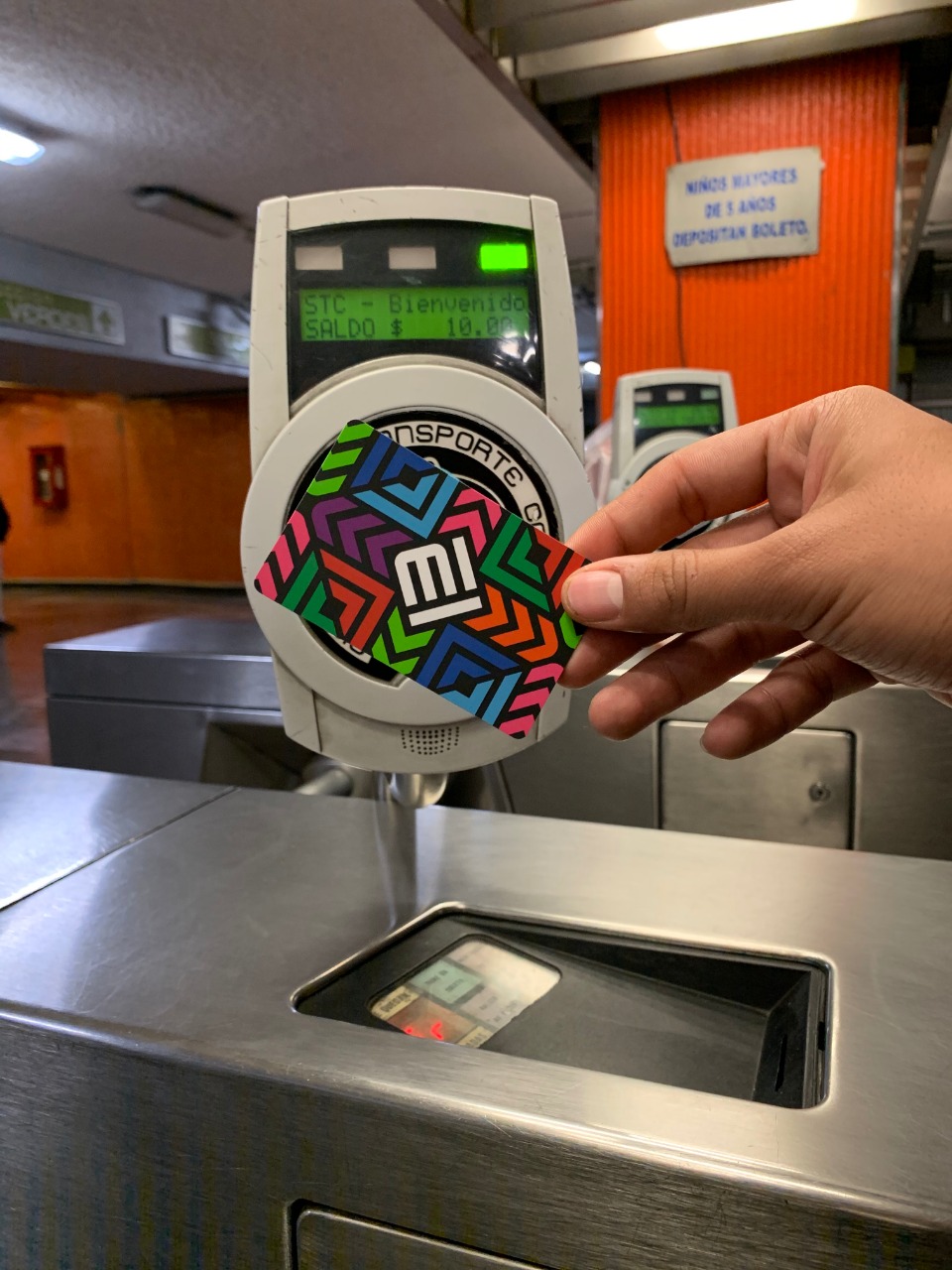 En operación 100 máquinas de recarga y expendedoras de Tarjetas de Movilidad Integrada en el Metro En operación 100 máquinas de recarga y expendedoras de Tarjetas de Movilidad Integrada en el Metro